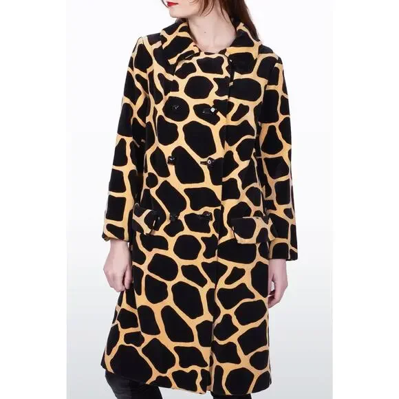 Vtg 1970s Black & Yellow Giraffe Print Velveteen Jacket Travelcoats by NamanM